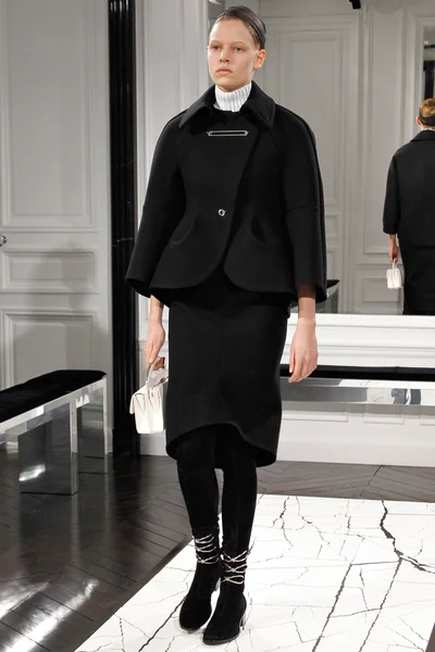 Look 4
